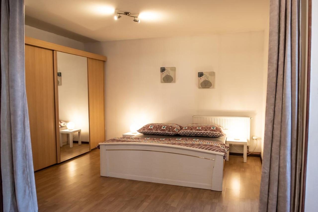 Podkrovni Apartman S Vyhledem Na Namesti Lomnice nad Lužnicí Exterior foto