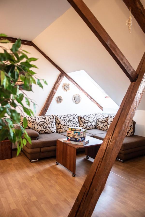 Podkrovni Apartman S Vyhledem Na Namesti Lomnice nad Lužnicí Exterior foto